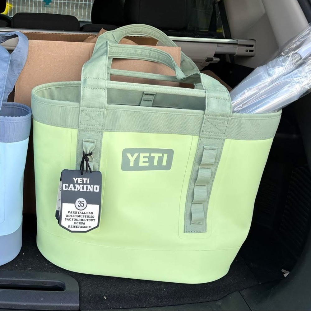 YETI Camino Carryall 35 in Key Lime